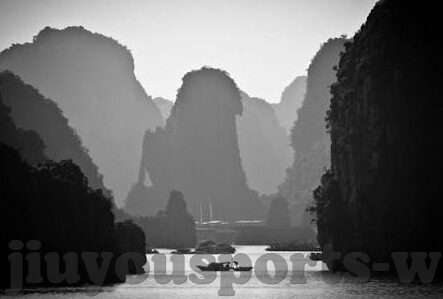 已结束的足球比分-当终场哨响，已结束的足球比分背后的故事与启示